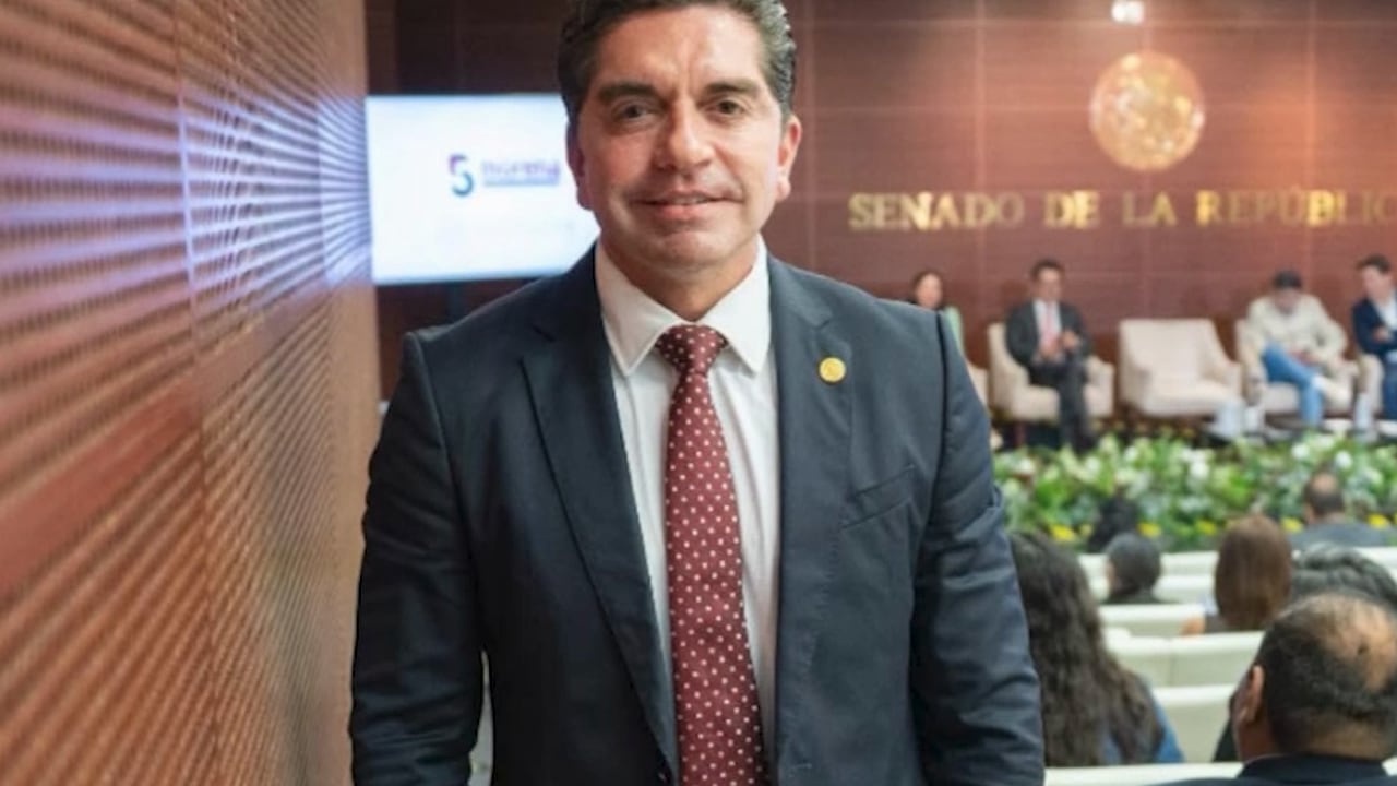 Senador Luis Fernando Salazar lanza fuerte advertencia contra periodista y desata polémica