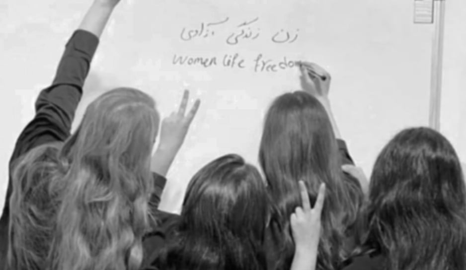 Tres niñas mueren mientras dormían en una escuela; ¿Cómo sucedió?