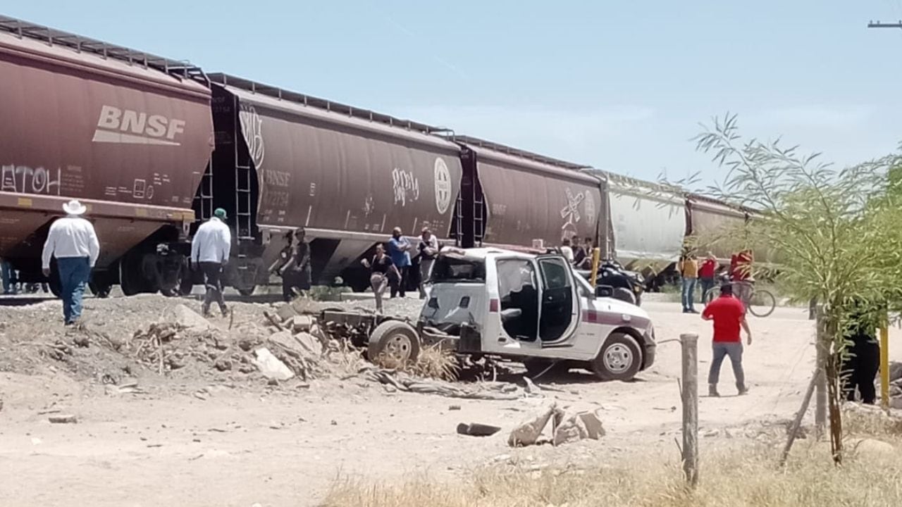 Durango Director de Protección Civil de Mapimí muere al intentar ganar paso al tren.jpg