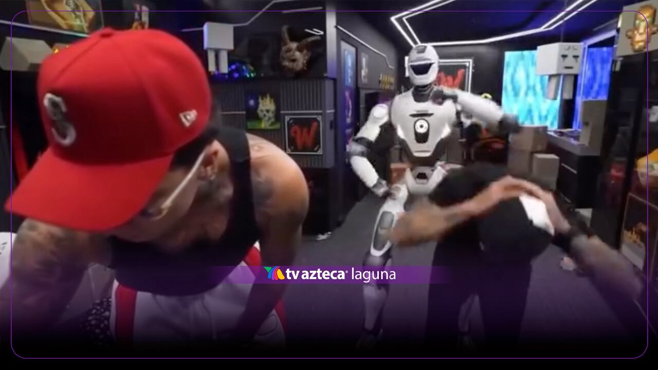 Robot de 90 mil euros le da un puñetazo a Westcol y destroza parte de su set