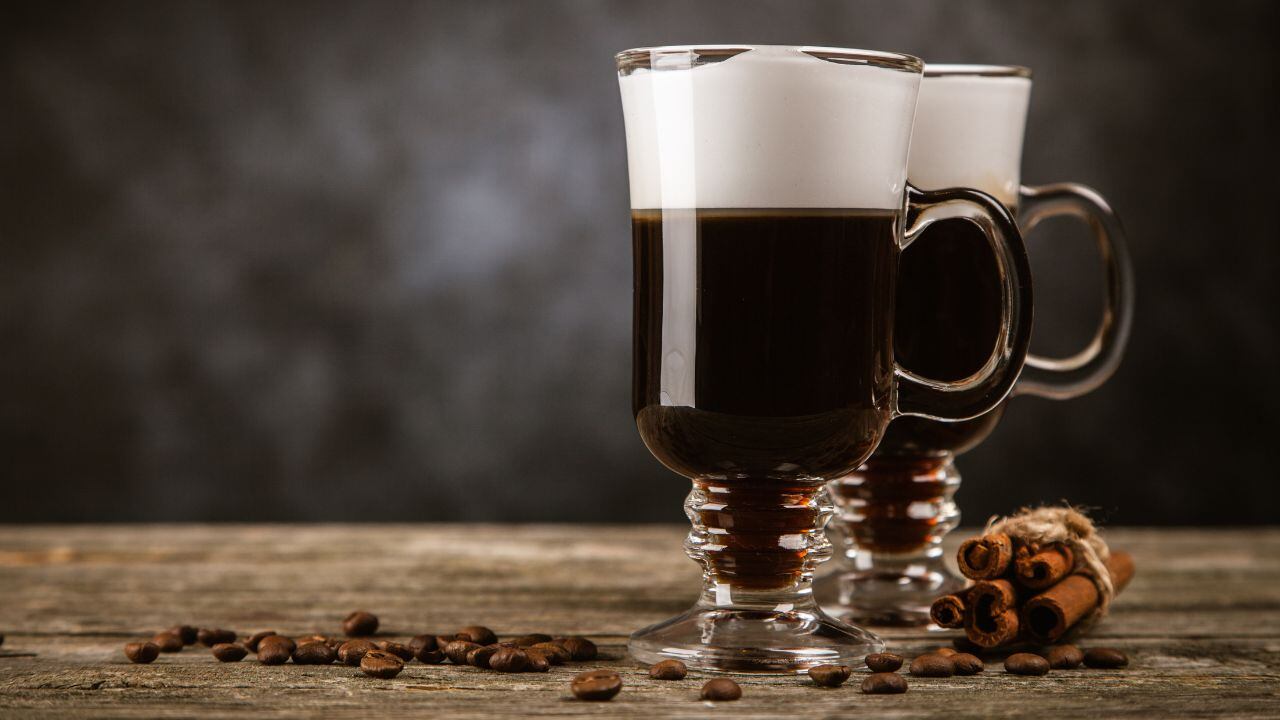 Cómo hacer un café irlandés: receta del auténtico cóctel