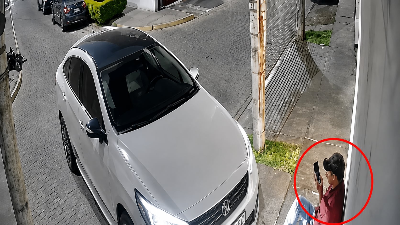 Un trabajador de seguridad de 54 años perdió la vida tras ser embestido por una conductora en estado de ebriedad que circulaba con sus documentos vehiculares caducados.