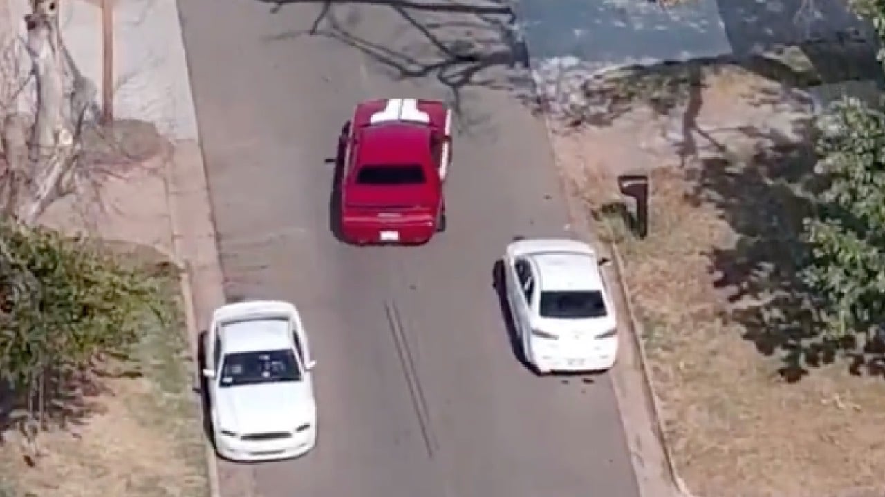 ¡De película! Dron capta una intensa persecución policial | VIDEO