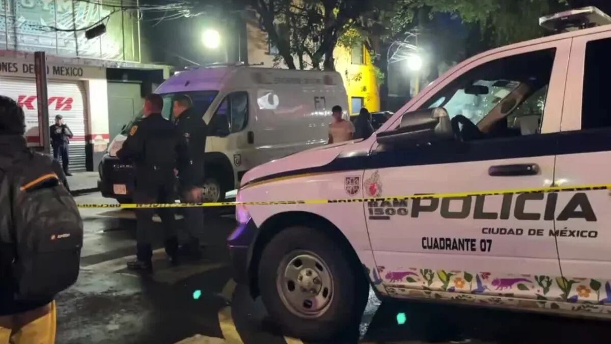 Hombre va por pan y es asesinado a balazos dentro de negocio