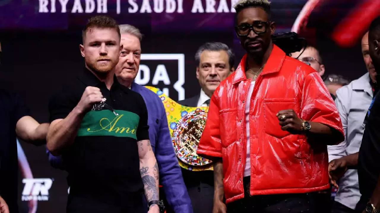 Canelo-vs-Scull-dónde-y-a-qué-hora-ver-la-pelea-hoy-sábado-3-de-mayo del-2025.jpg