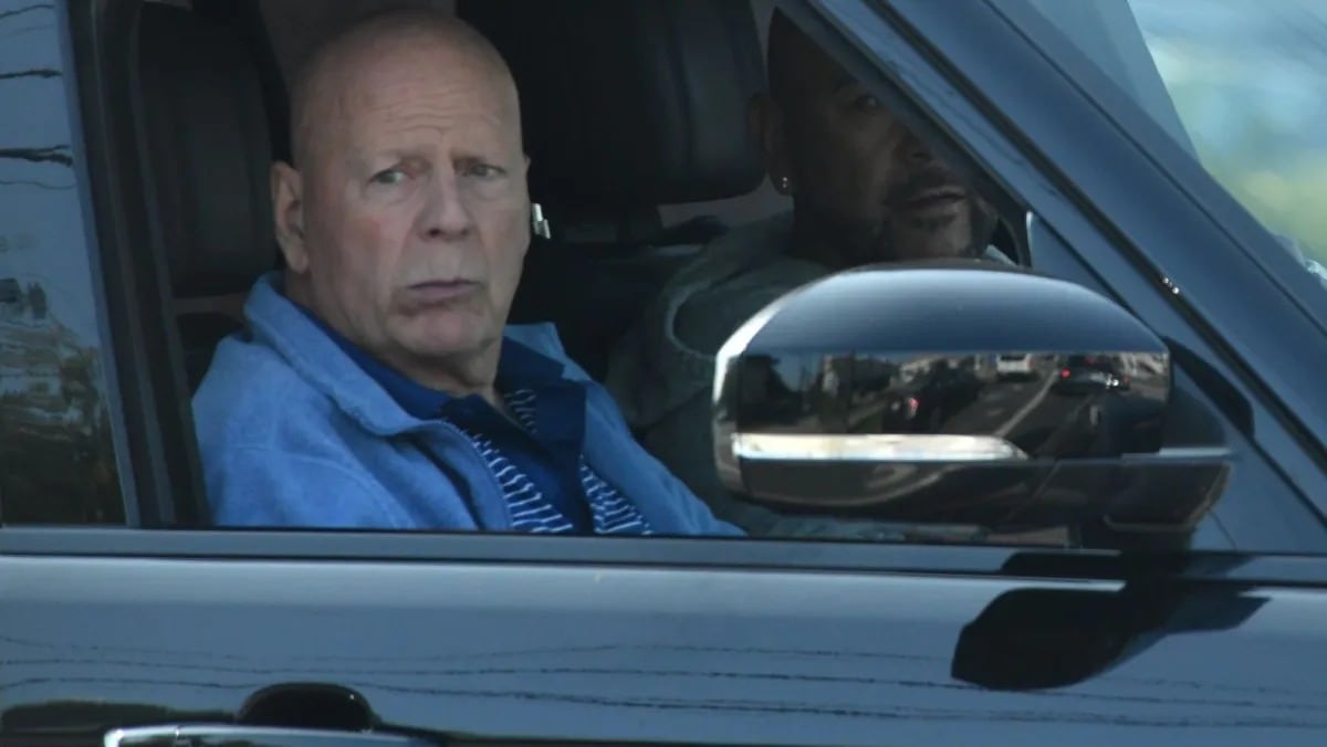Bruce Willis reaparece en público.jpeg